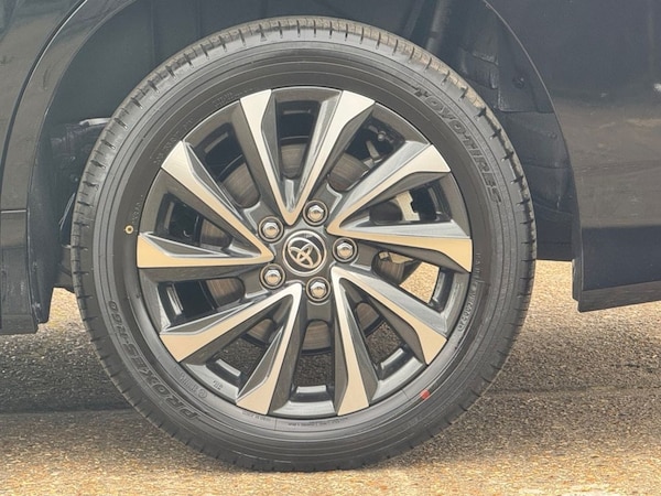 Used Toyota Voxy 2025 for sale - 74963926: Photo 43