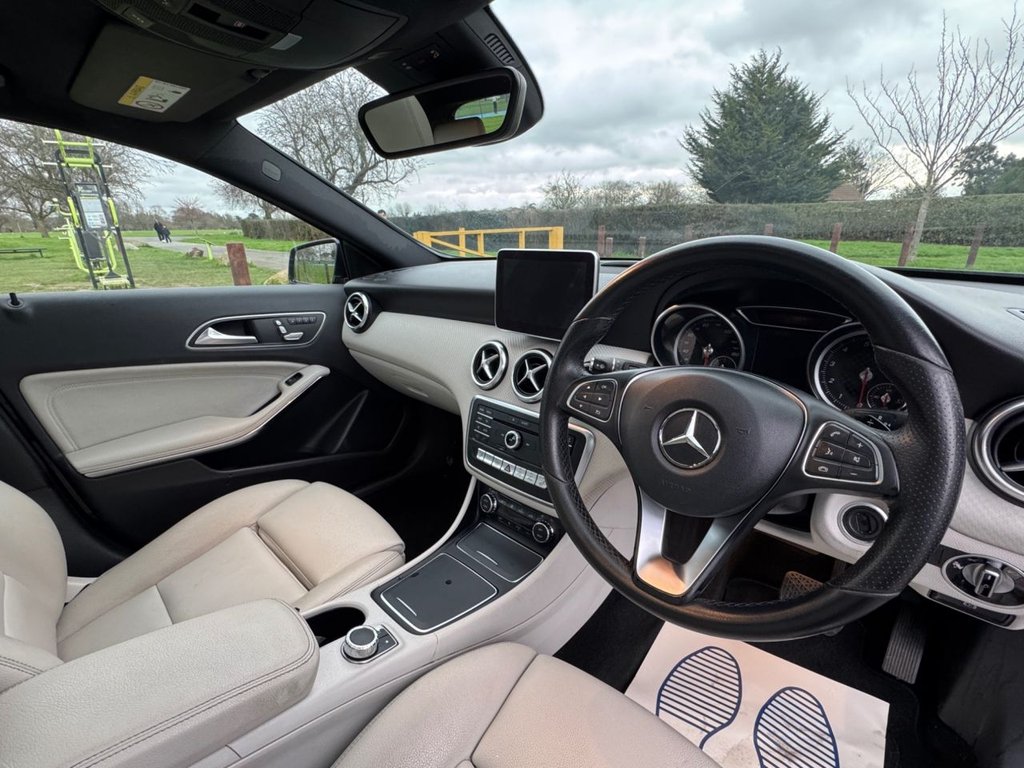 Used Mercedes-Benz A-Class 2016 for sale - 77631823: Photo 11