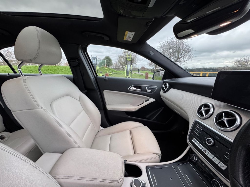 Used Mercedes-Benz A-Class 2016 for sale - 77631823: Photo 12