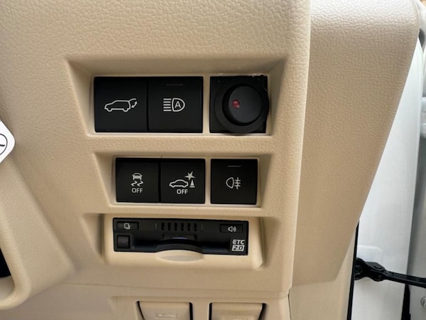 Used Toyota Landcruiser 2023 for sale - 74964366: Photo 16