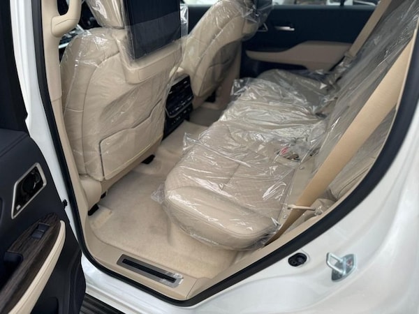 Used Toyota Landcruiser 2023 for sale - 74964366: Photo 44