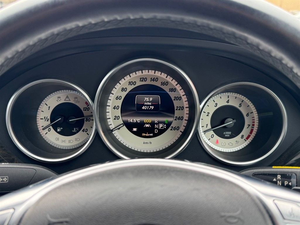 Used Mercedes-Benz CLS 2012 for sale - 77642727: Photo 34