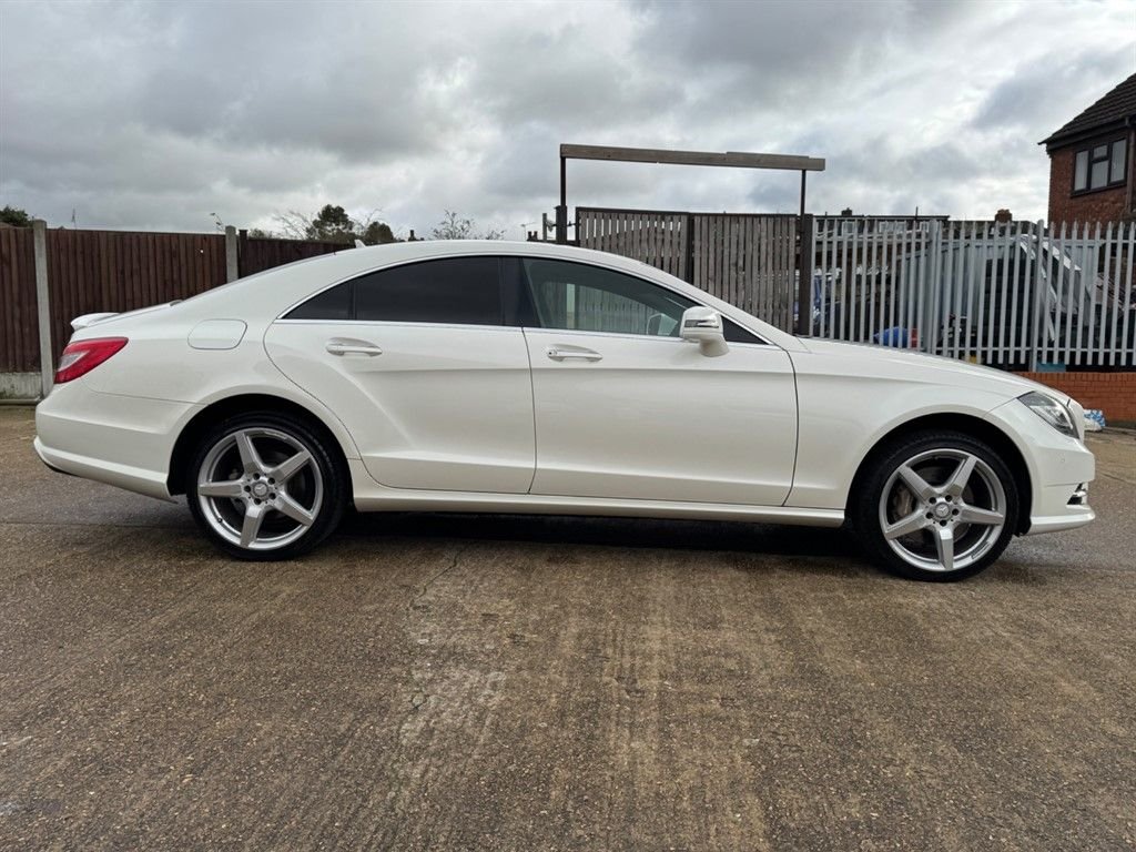 Used Mercedes-Benz CLS 2012 for sale - 77642727: Photo 7