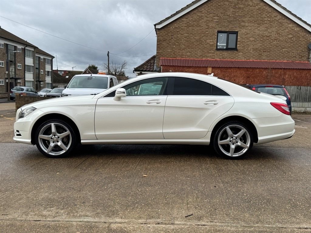 Used Mercedes-Benz CLS 2012 for sale - 77642727: Photo 8