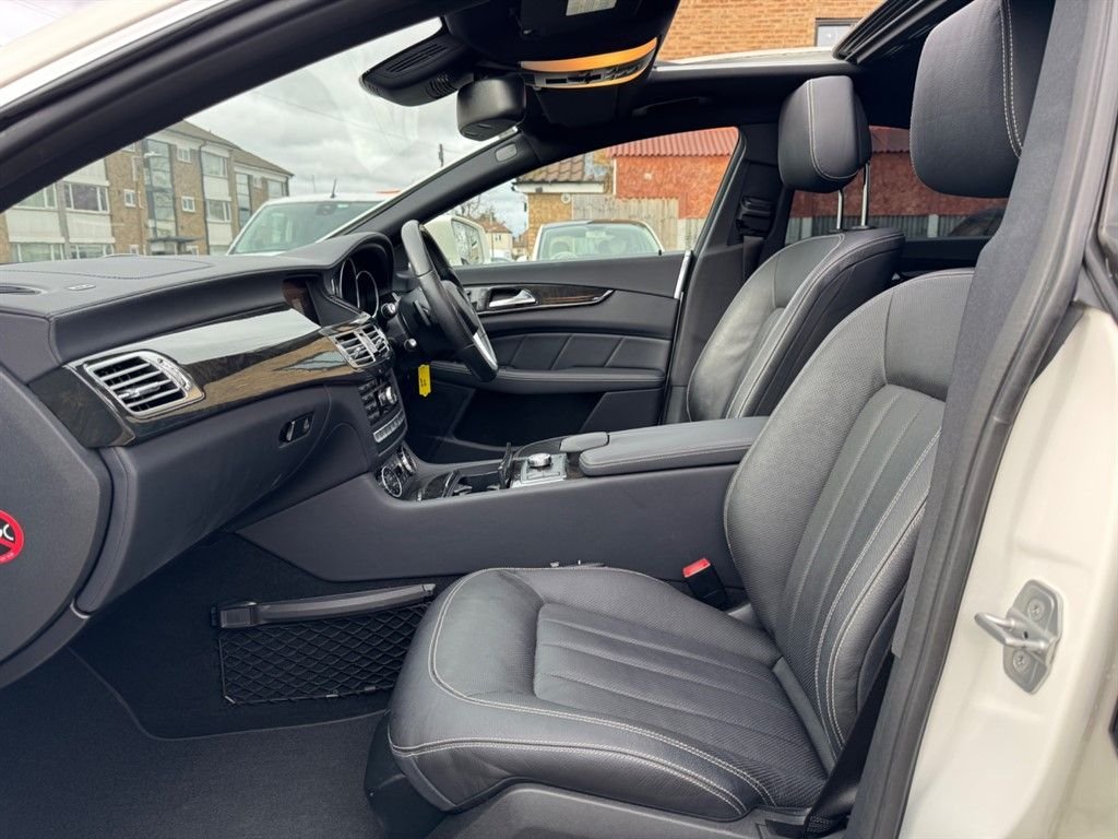 Used Mercedes-Benz CLS 2012 for sale - 77642727: Photo 9