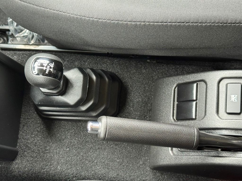 Used Suzuki Jimny 2025 for sale - 77792177: Photo 42