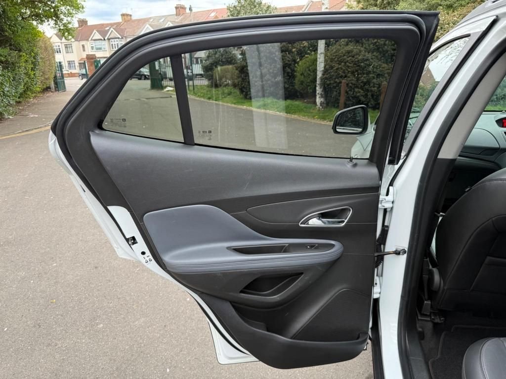 Used Vauxhall Mokka 2015 for sale - 76406144: Photo 28