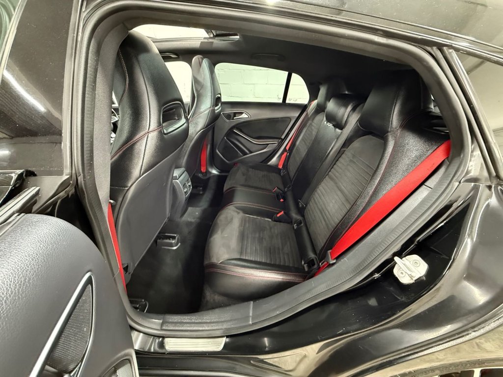 Used Mercedes-Benz CLA 2015 for sale - 76105958: Photo 31