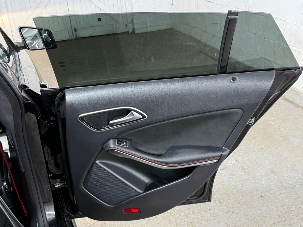 Used Mercedes-Benz CLA 2015 for sale - 76105958: Photo 34