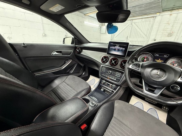 Used Mercedes-Benz CLA 2015 for sale - 76105958: Photo 39