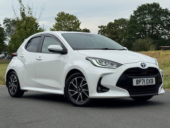 Used Toyota Yaris 2022 for sale - 79032340: Photo