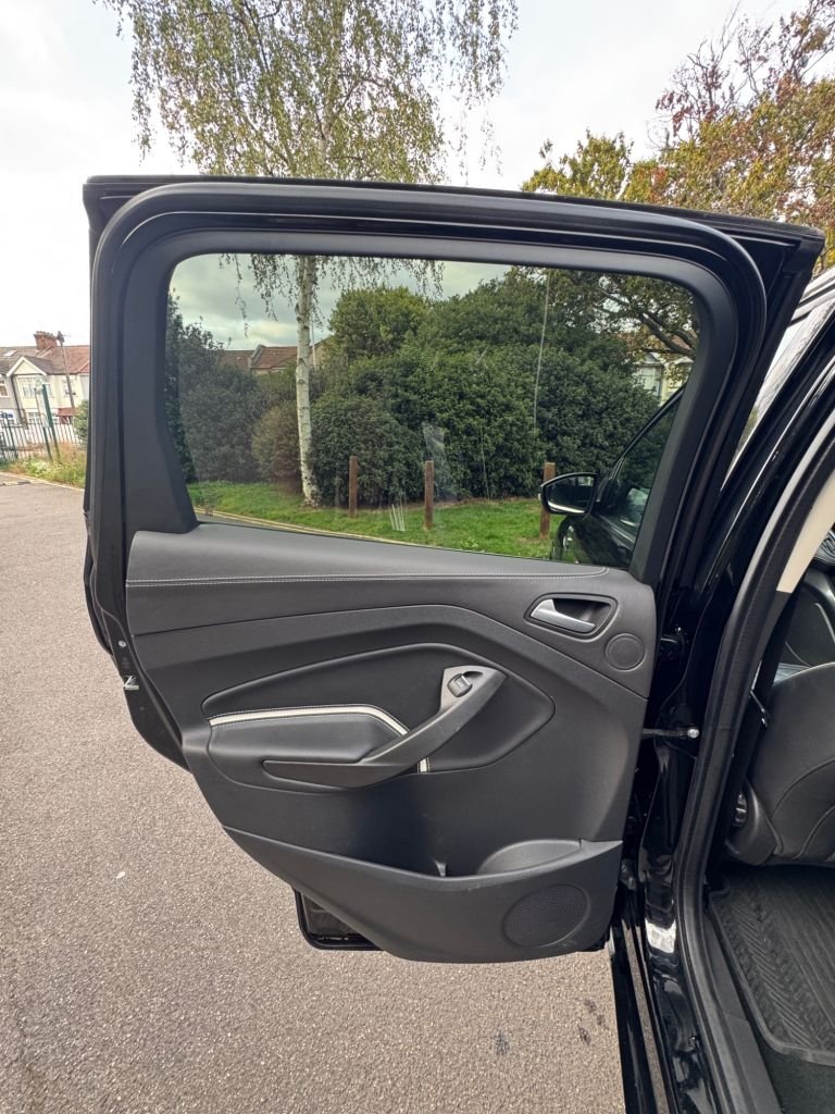 Used Ford Kuga 2018 for sale - 76202956: Photo 18