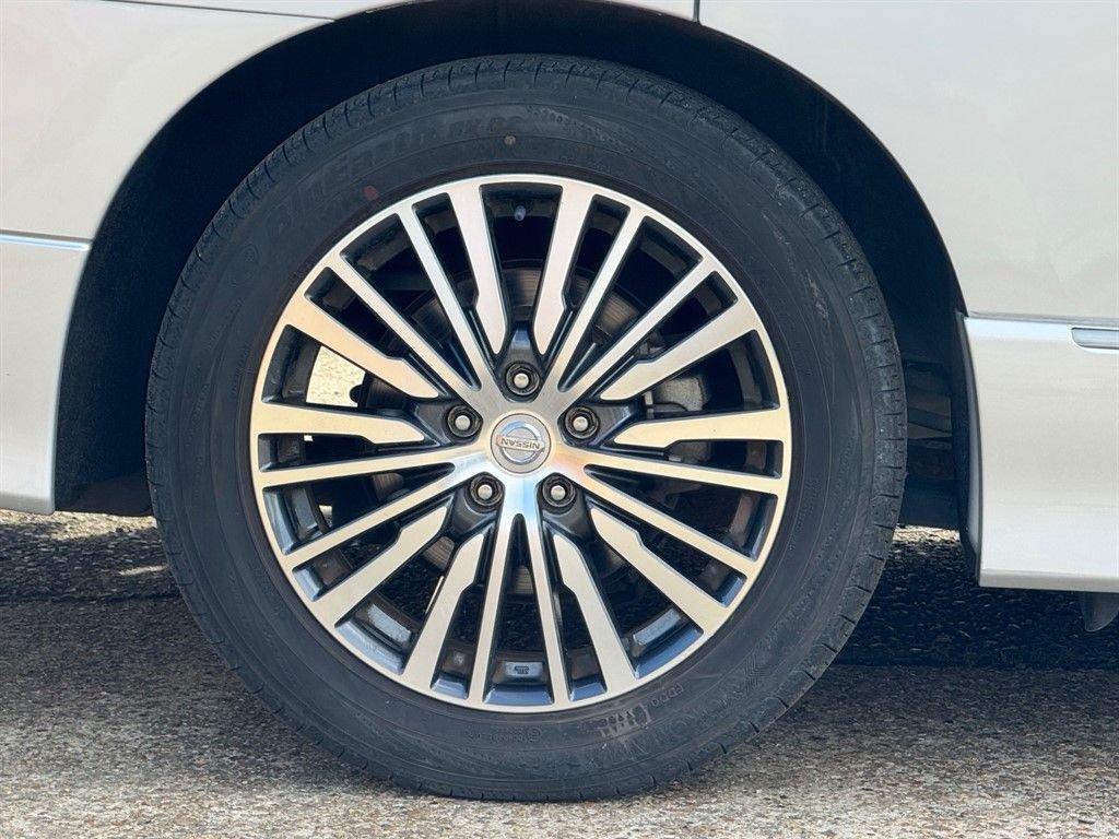 Used Nissan Elgrand 2025 for sale - 77483490: Photo 11