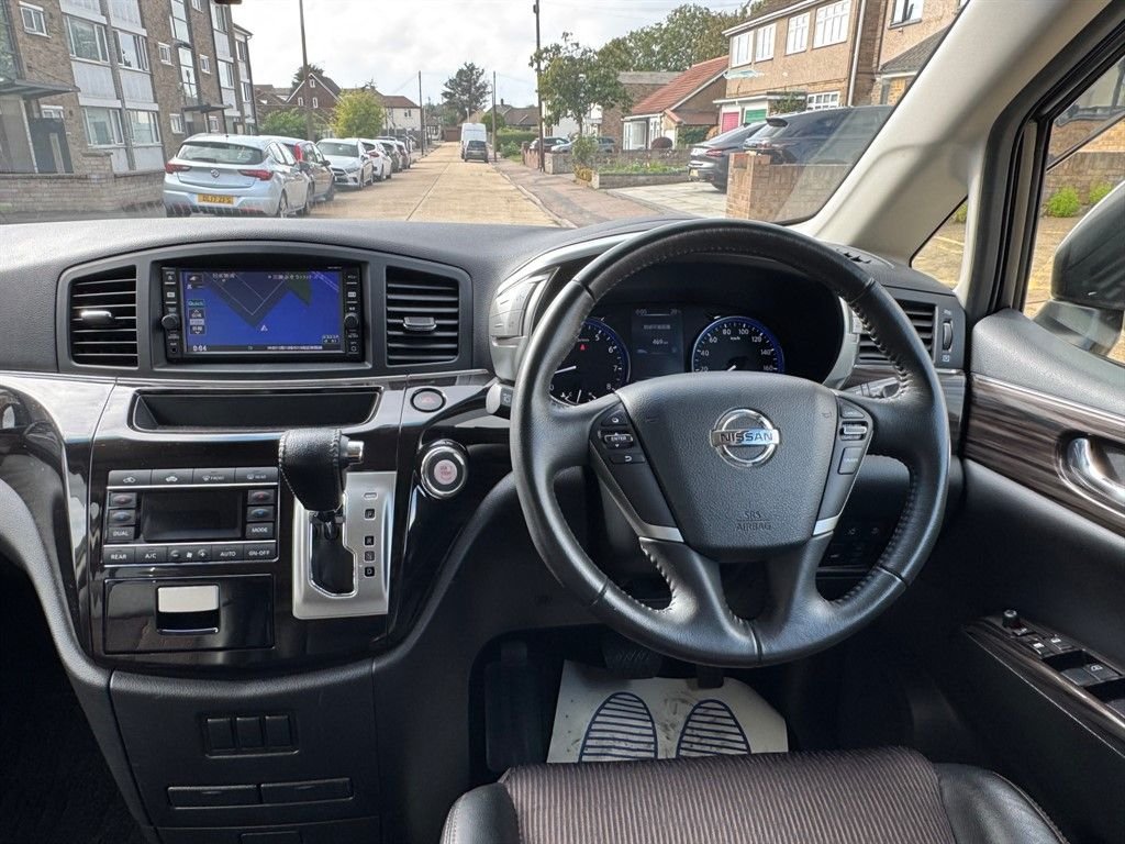 Used Nissan Elgrand 2025 for sale - 77483490: Photo 14