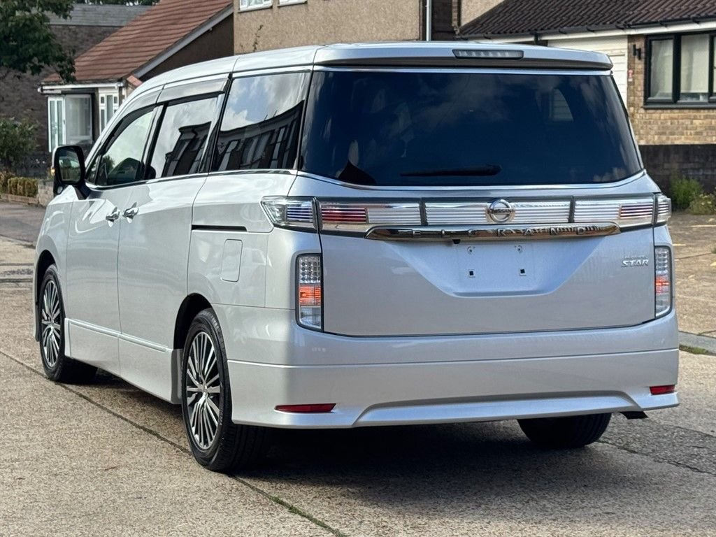 Used Nissan Elgrand 2025 for sale - 77483490: Photo 4