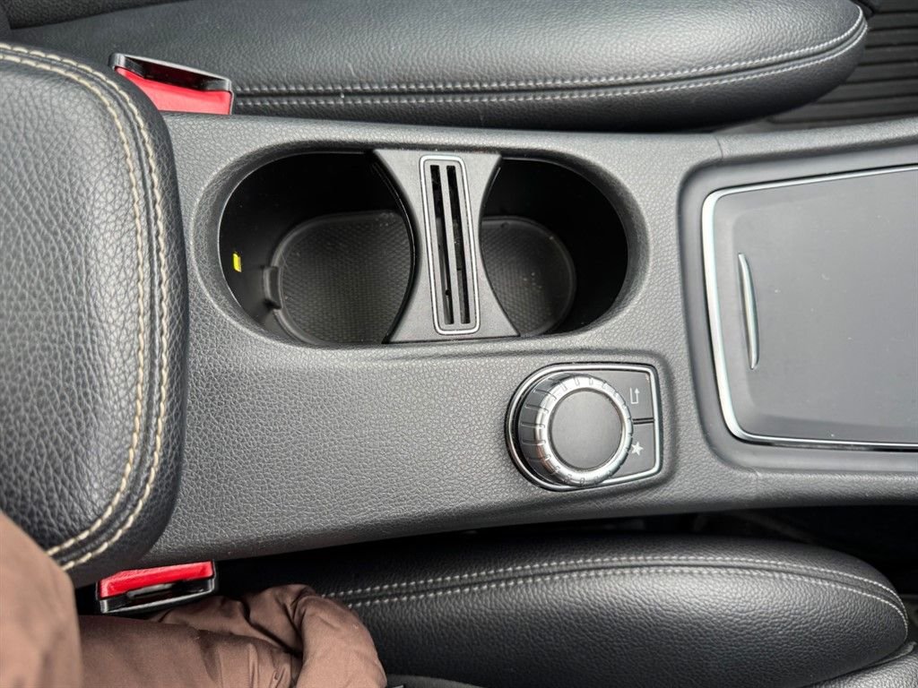 Used Mercedes-Benz GLA 2016 for sale - 77642564: Photo 11