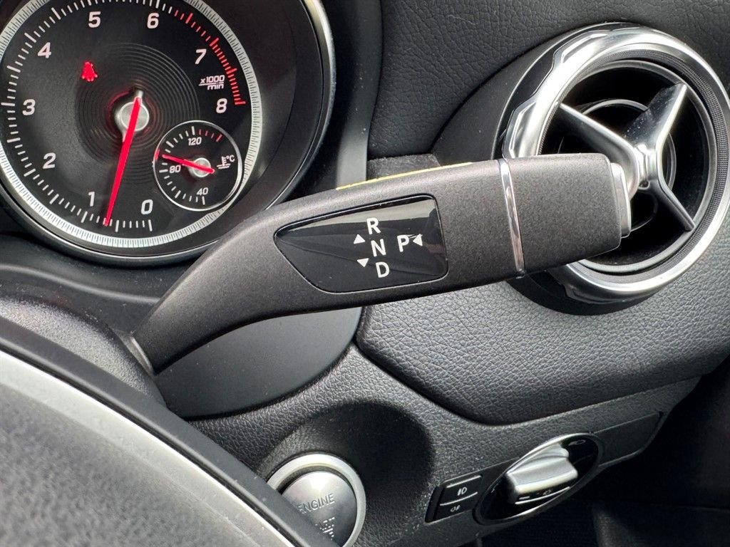 Used Mercedes-Benz GLA 2016 for sale - 77642564: Photo 32