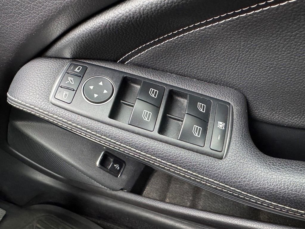 Used Mercedes-Benz GLA 2016 for sale - 77642564: Photo 46