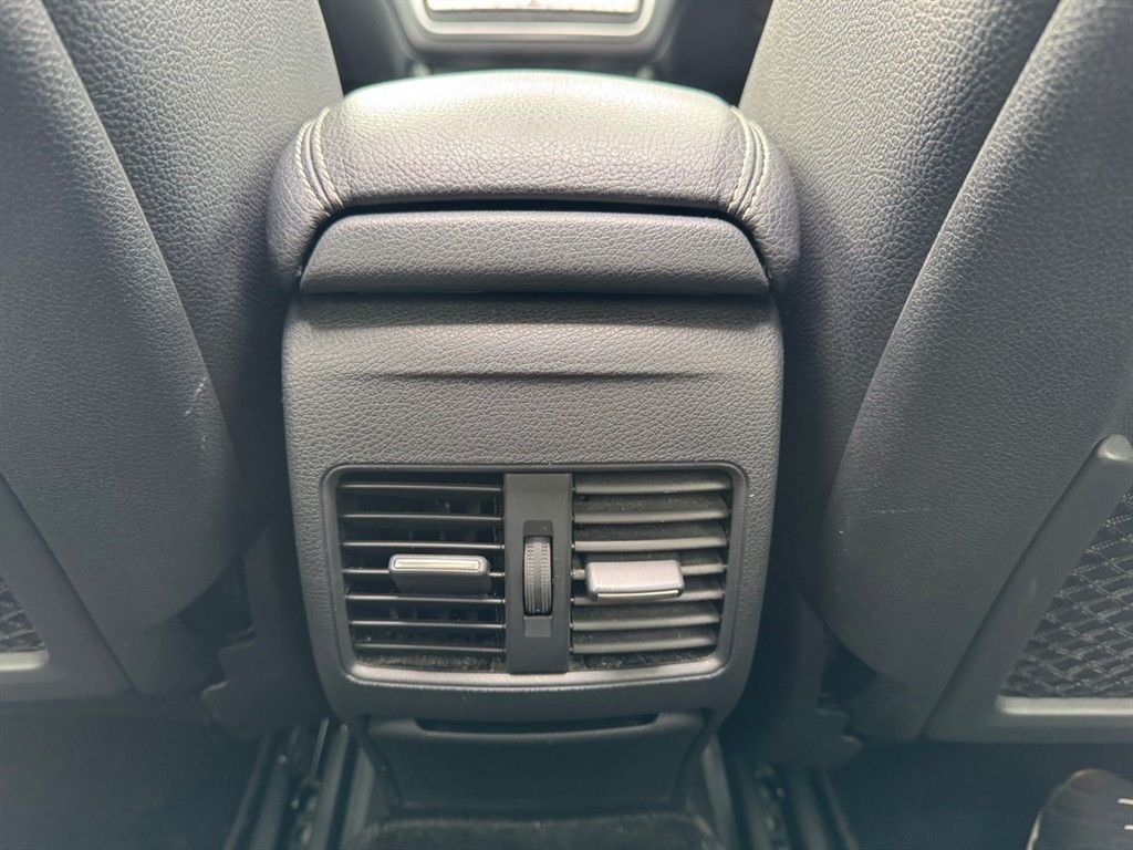 Used Mercedes-Benz GLA 2016 for sale - 77642564: Photo 50