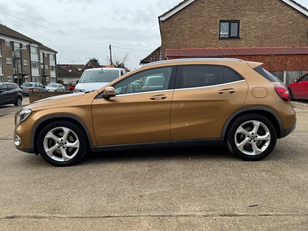 Used Mercedes-Benz GLA 2016 for sale - 77642564: Photo 8