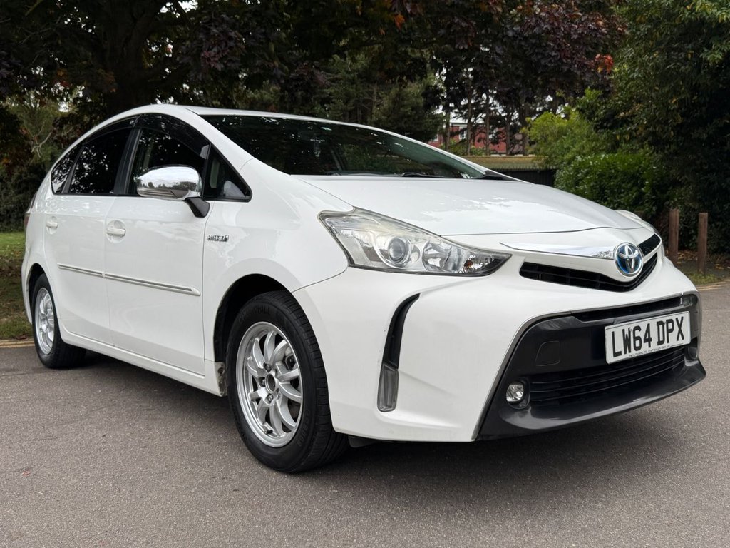 Used Toyota Prius+ 2022 for sale - 76313209: Photo 1