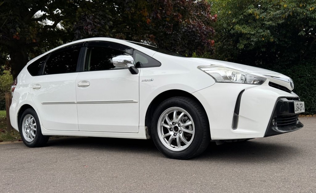 Used Toyota Prius+ 2022 for sale - 76313209: Photo 11