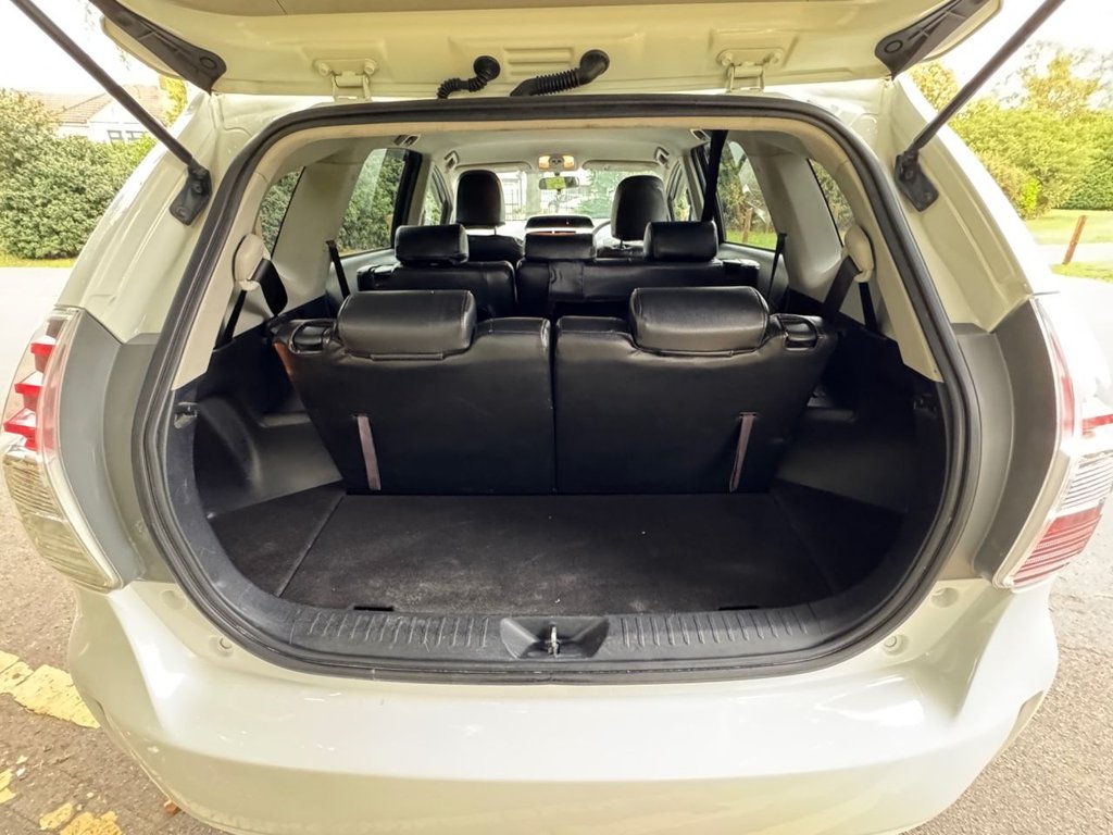 Used Toyota Prius+ 2022 for sale - 76313209: Photo 23