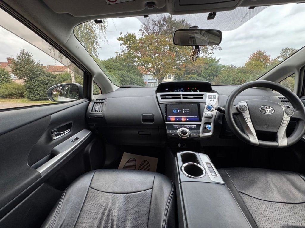 Used Toyota Prius+ 2022 for sale - 76313209: Photo 37