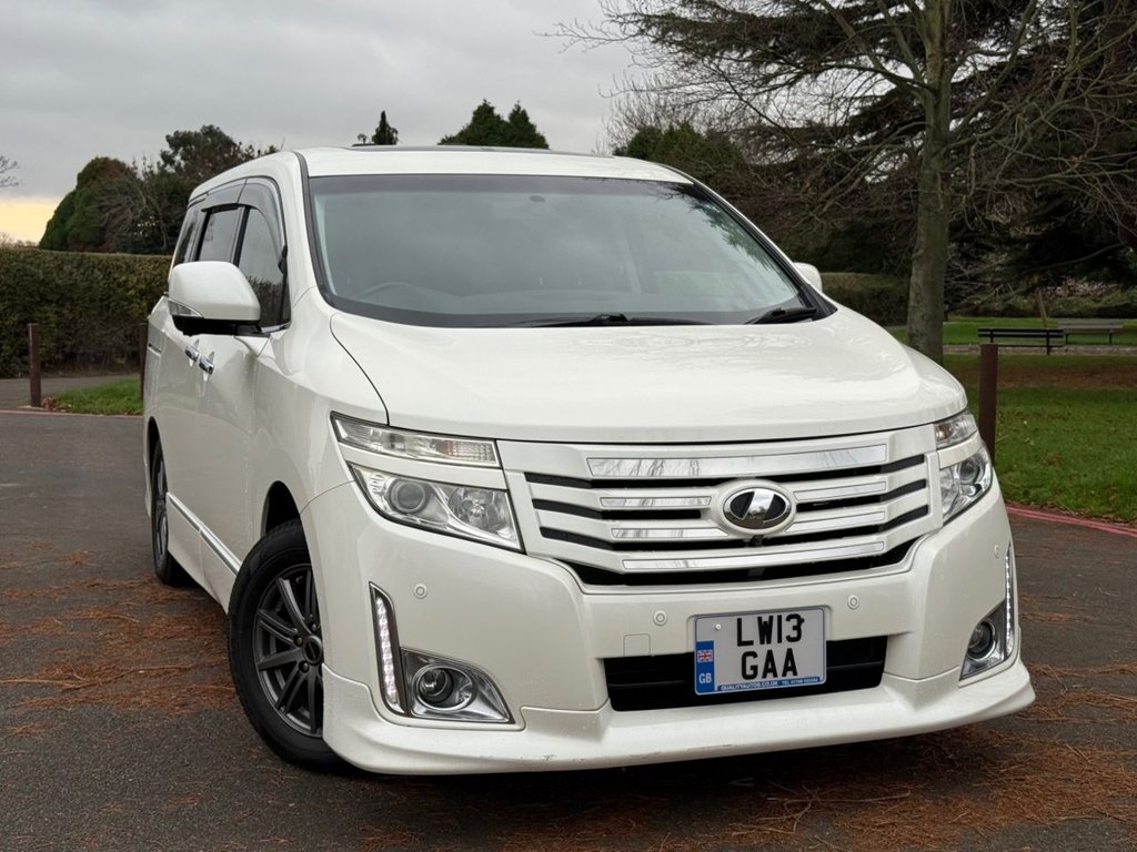 Used Nissan Elgrand 2013 for sale - 76962526: Photo 10