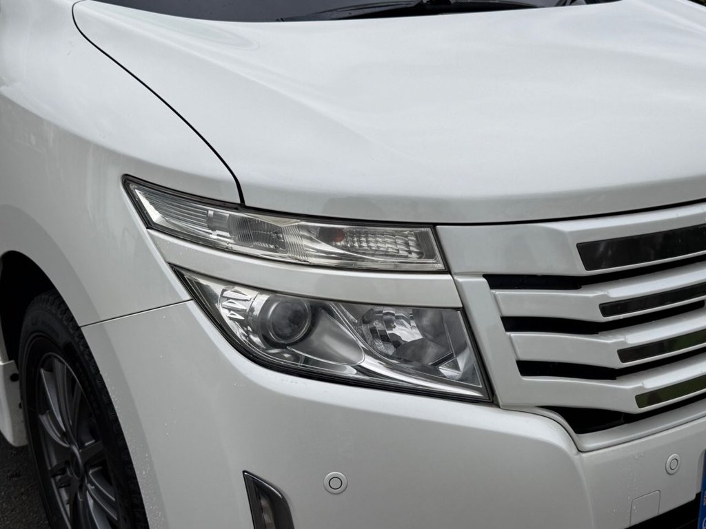 Used Nissan Elgrand 2013 for sale - 76962526: Photo 11