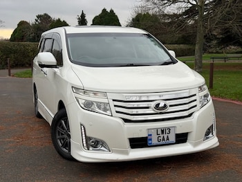 Used Nissan Elgrand 2013 for sale - 76962526: Photo