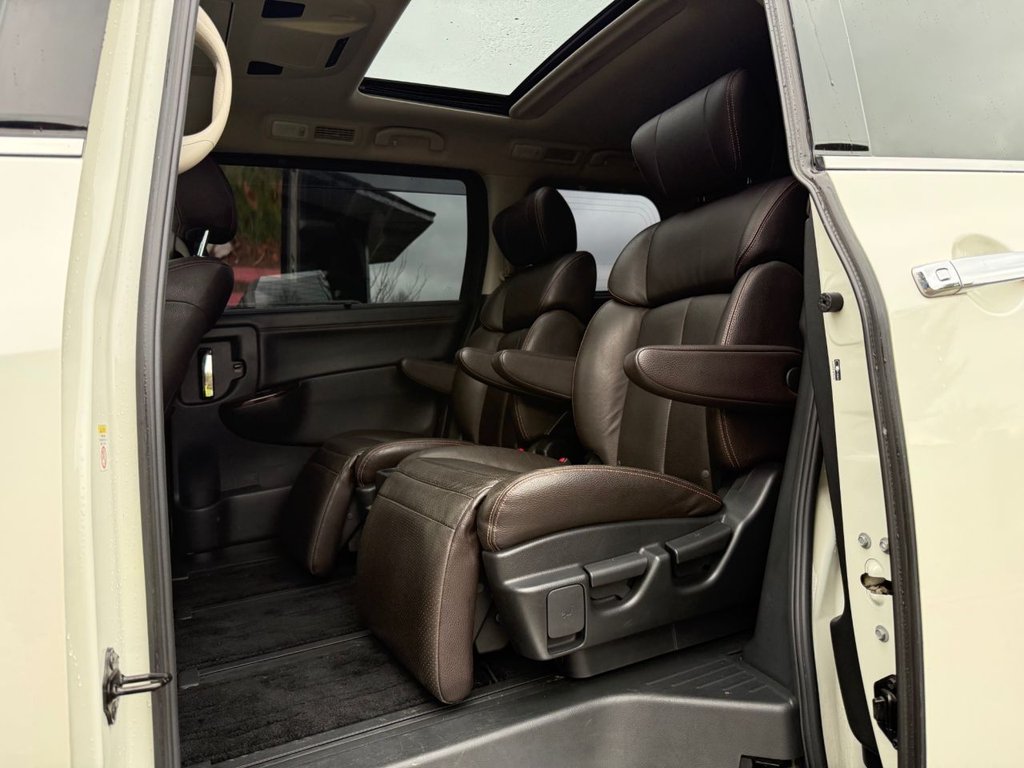 Used Nissan Elgrand 2013 for sale - 76962526: Photo 27