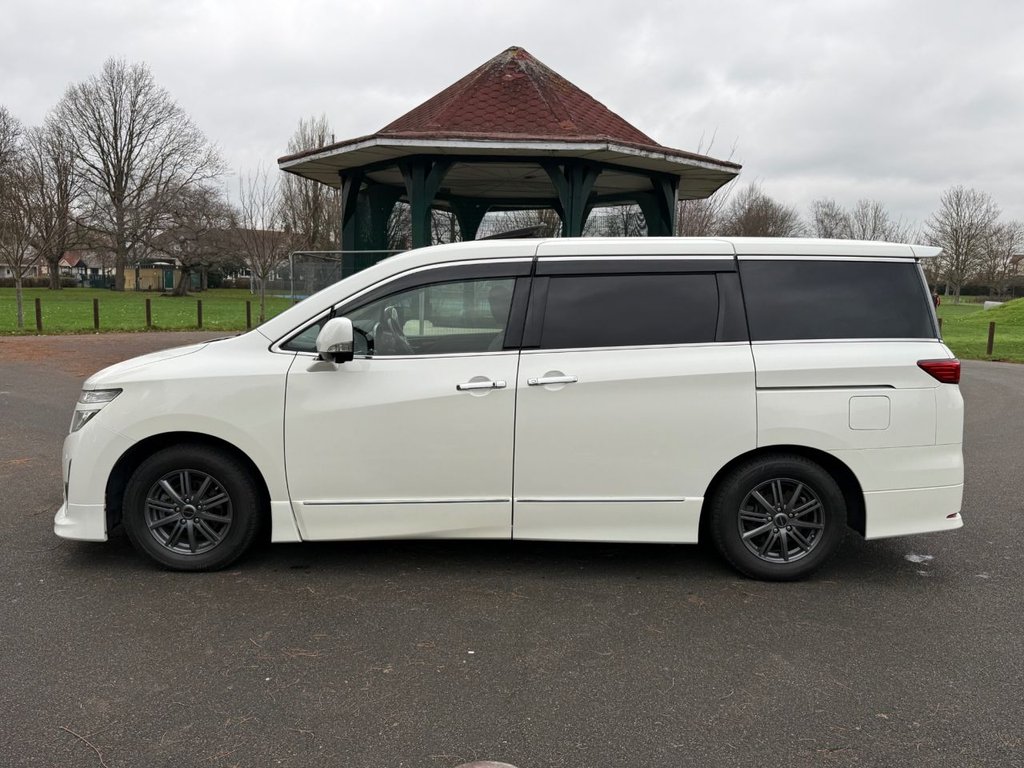 Used Nissan Elgrand 2013 for sale - 76962526: Photo 6