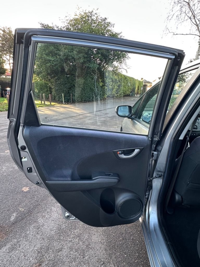 Used Honda Jazz 2010 for sale - 76934602: Photo 17