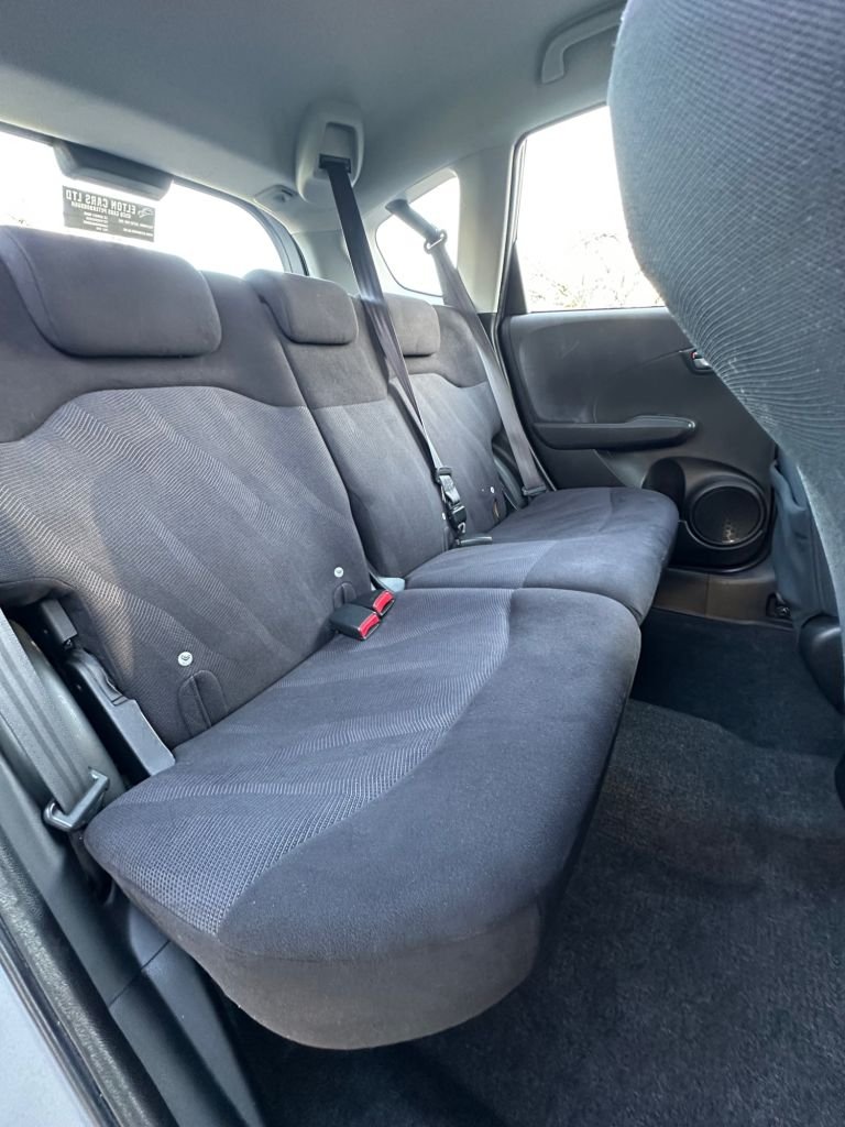 Used Honda Jazz 2010 for sale - 76934602: Photo 18