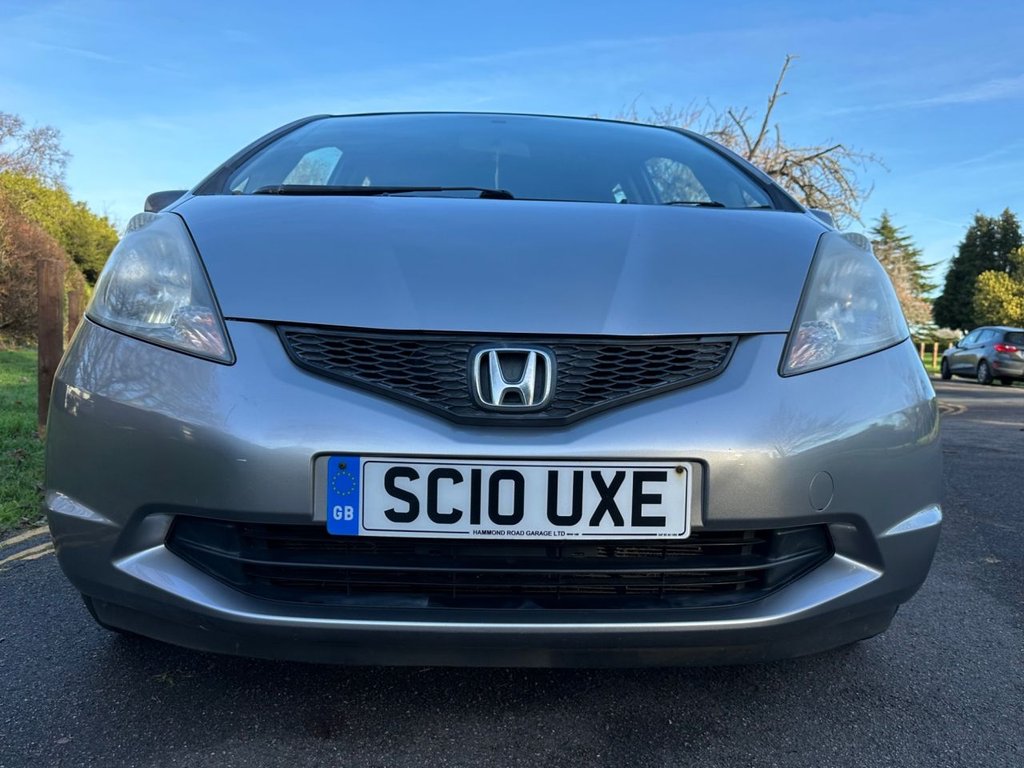 Used Honda Jazz 2010 for sale - 76934602: Photo 4