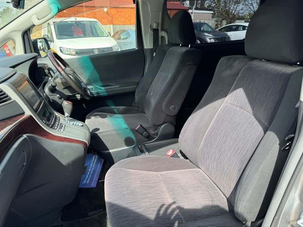 Used Toyota Alphard 2025 for sale - 77547595: Photo 17