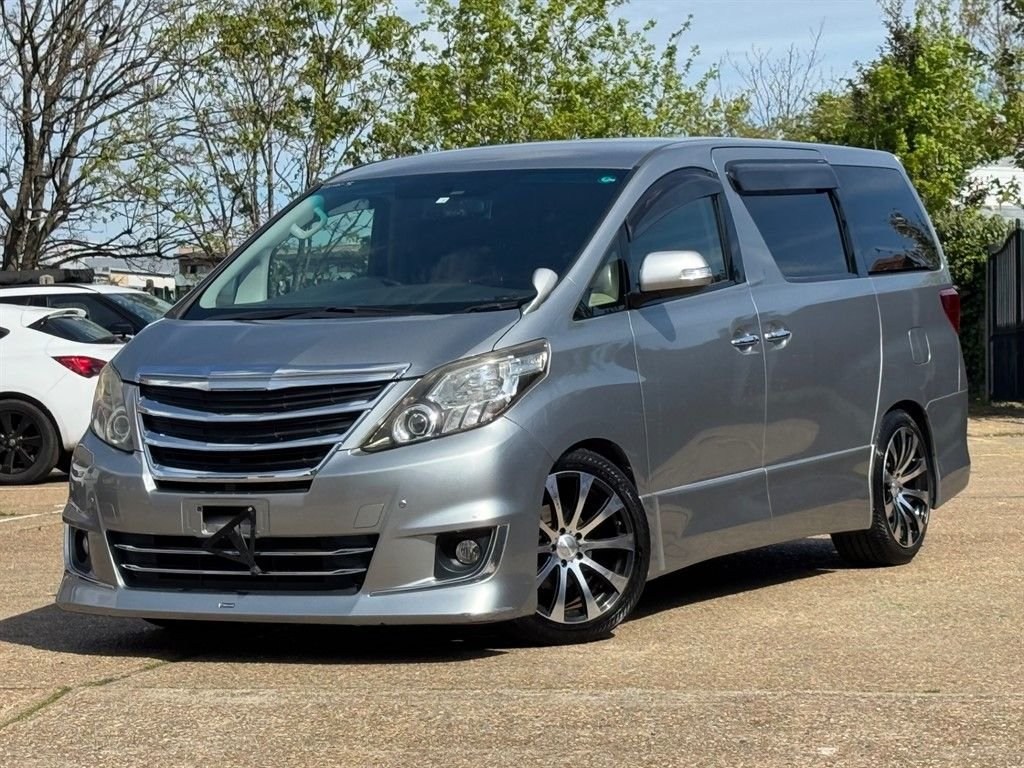 Used Toyota Alphard 2025 for sale - 77547595: Photo 3