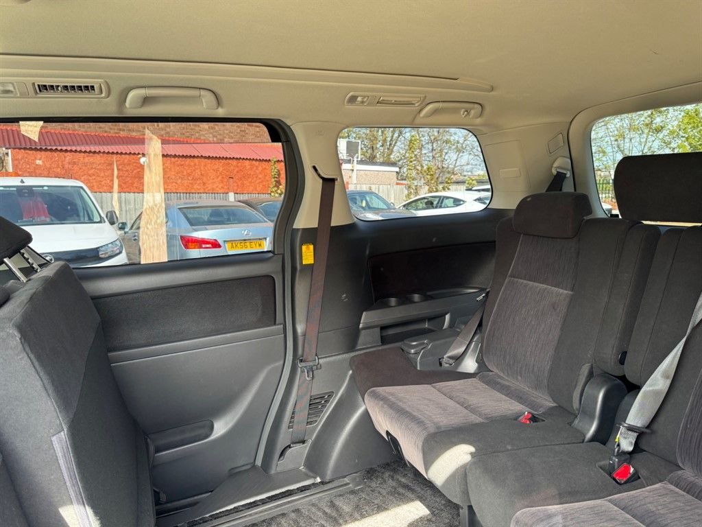 Used Toyota Alphard 2025 for sale - 77547595: Photo 37