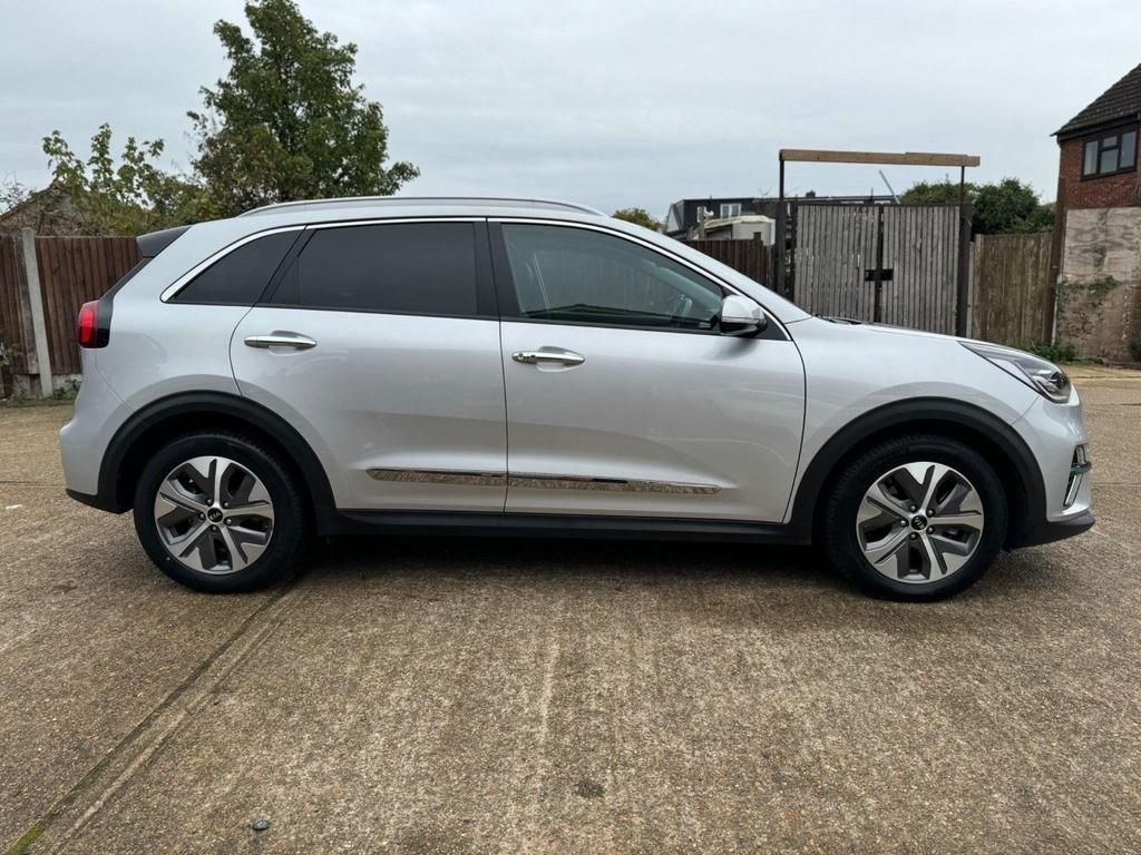 Used Kia Niro 2021 for sale - 76291221: Photo 3