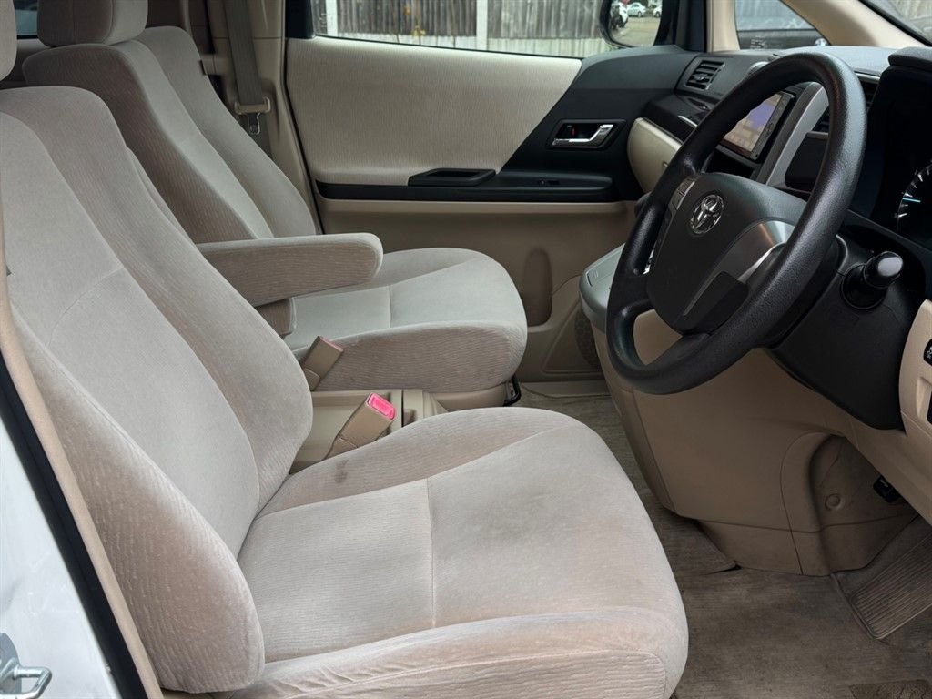 Used Toyota Alphard 2024 for sale - 77557822: Photo 11