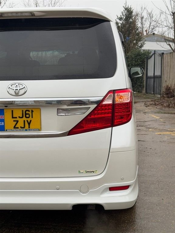 Used Toyota Alphard 2024 for sale - 77557822: Photo 25