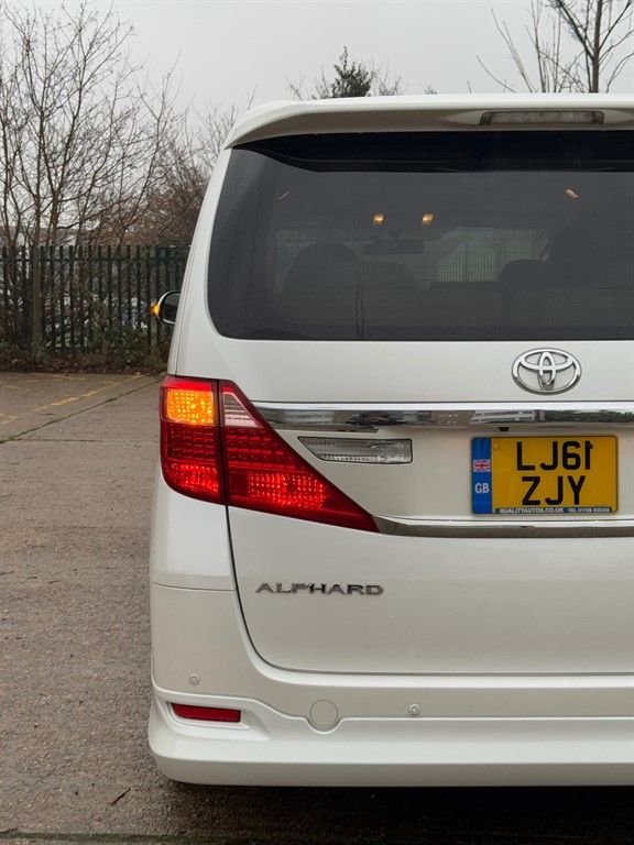 Used Toyota Alphard 2024 for sale - 77557822: Photo 35