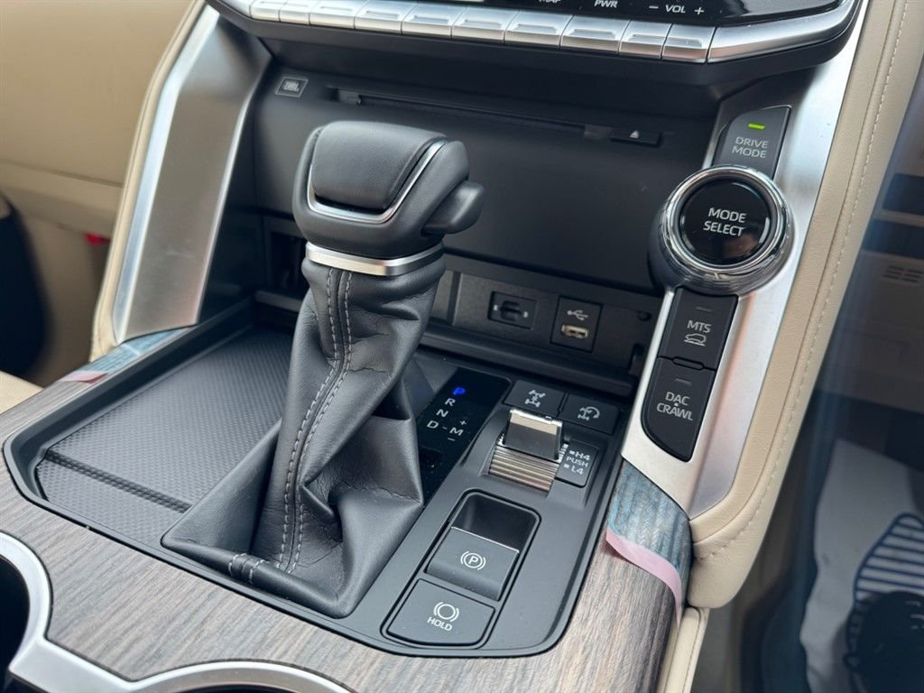 Used Toyota Land Cruiser 2024 for sale - 77734387: Photo 17