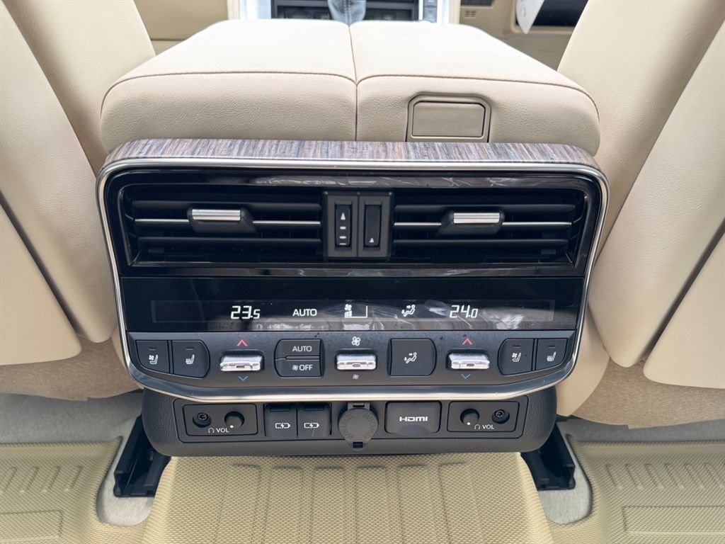 Used Toyota Land Cruiser 2024 for sale - 77734387: Photo 48