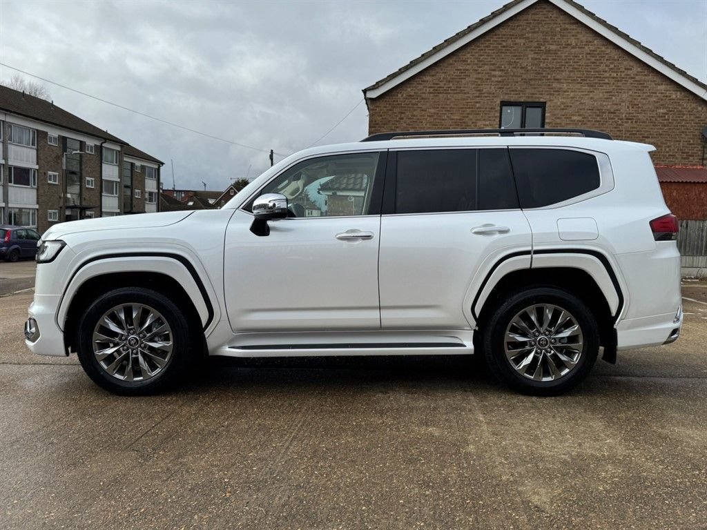 Used Toyota Land Cruiser 2024 for sale - 77734387: Photo 8