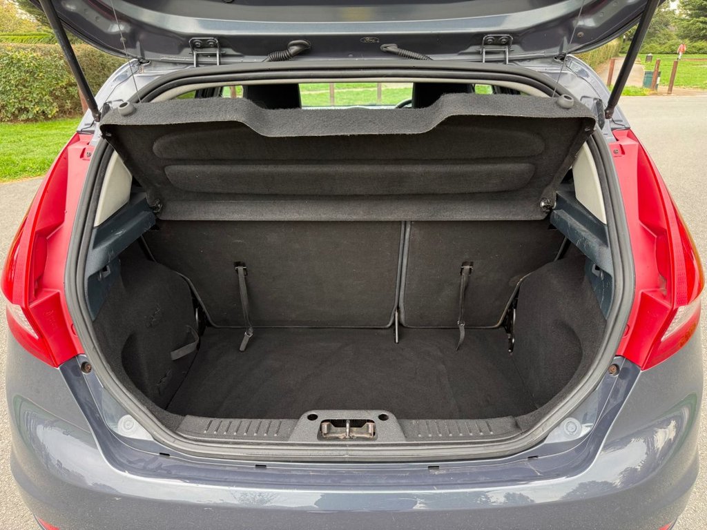 Used Ford Fiesta 2011 for sale - 76848224: Photo 14