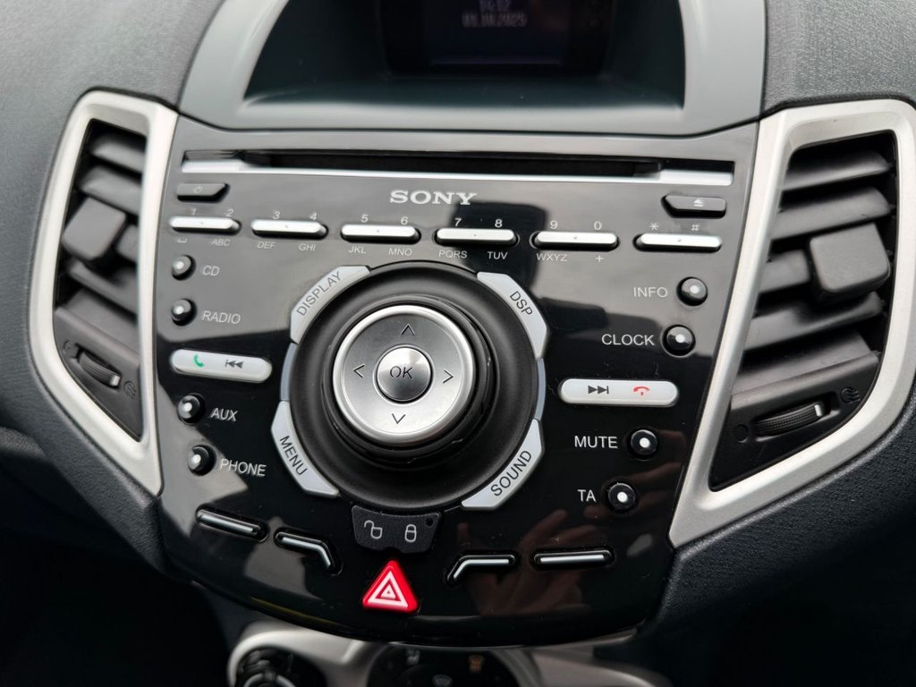 Used Ford Fiesta 2011 for sale - 76848224: Photo 22