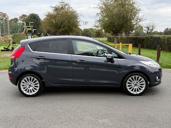 Used Ford Fiesta 2011 for sale - 76848224: Photo