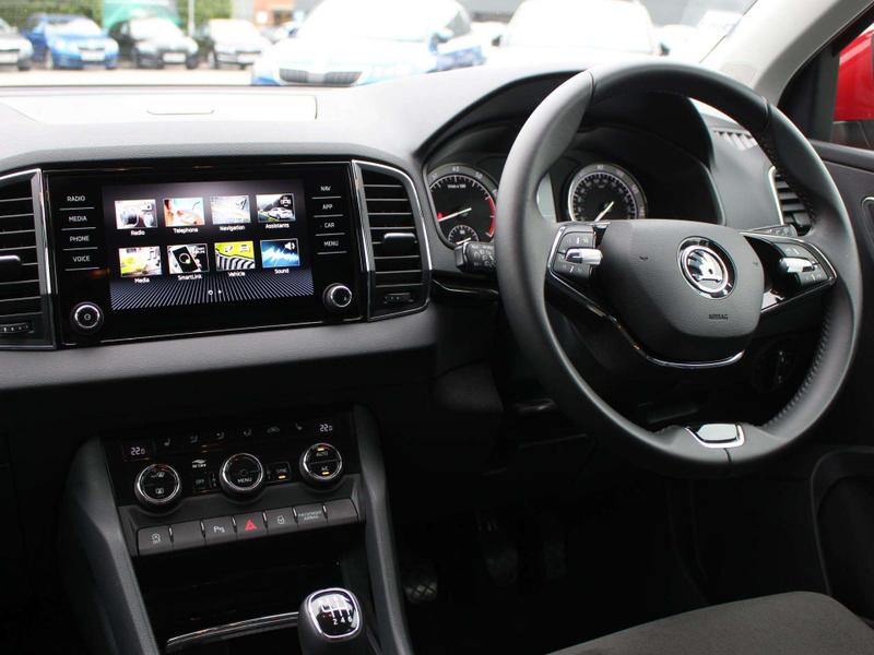 Used Skoda Karoq for sale - 76467744: Photo 2